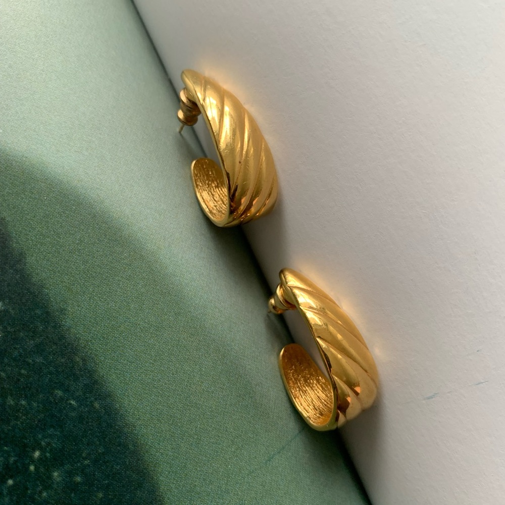 Vintage Gold-plated Hoop Earrings